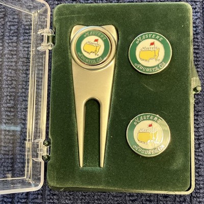 Masters Augusta GA Golf Divot Repair Tool & Ball Marker Set in Case