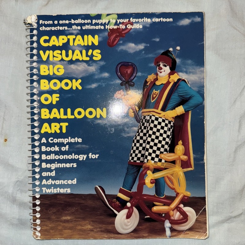 Balloon Twisting Kit - New Balloons, Pumps, Storage Case