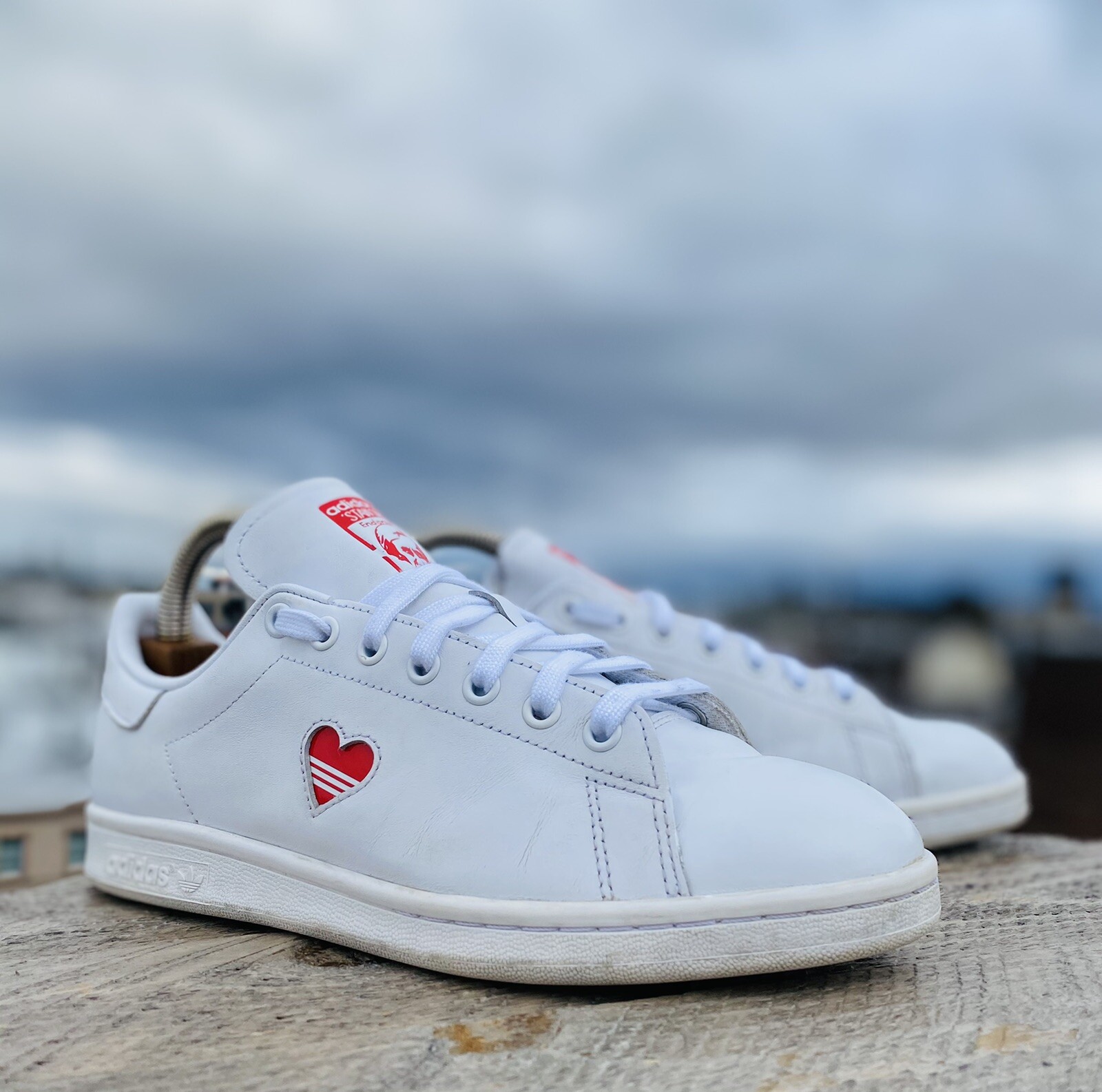 Adidas Originals Stan Smith G27893 Red Heart White Women Sneaker Shoes Size 9.5 |