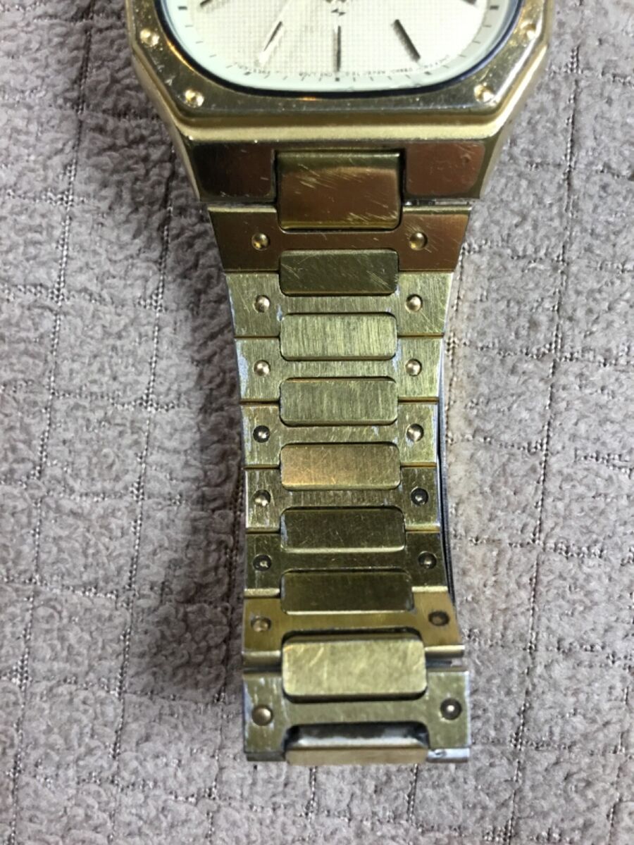 Seiko Vintage Square Watch Men Gold Tone White Dial Day Date Seiko Vintage Square Watch Men Gold Tone White Dial Day Date