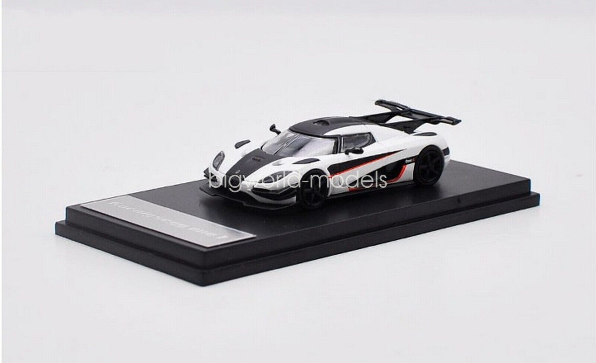 1/64 Scale KOENIGSEGG ONE:1 White Diecast Car Model Toy