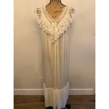 Vandemere Vintage Long Nightgown with Ruffled Lace Collar Size Medium