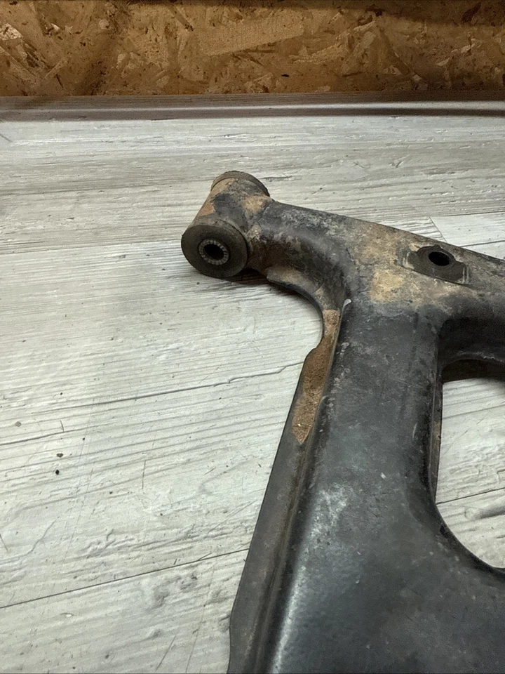 2013 John Deere Gator Rsx 850i Sport Front Lower Right Control A Arm AM140603 - Image 3 of 4