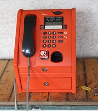 Ex telefono pubblico a monete della Marconi modello Zircon