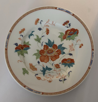 LIMOGES FRANCE  HOKUSAI  RAYNAUD CERALENE DINNER PLATE 10 7/8 