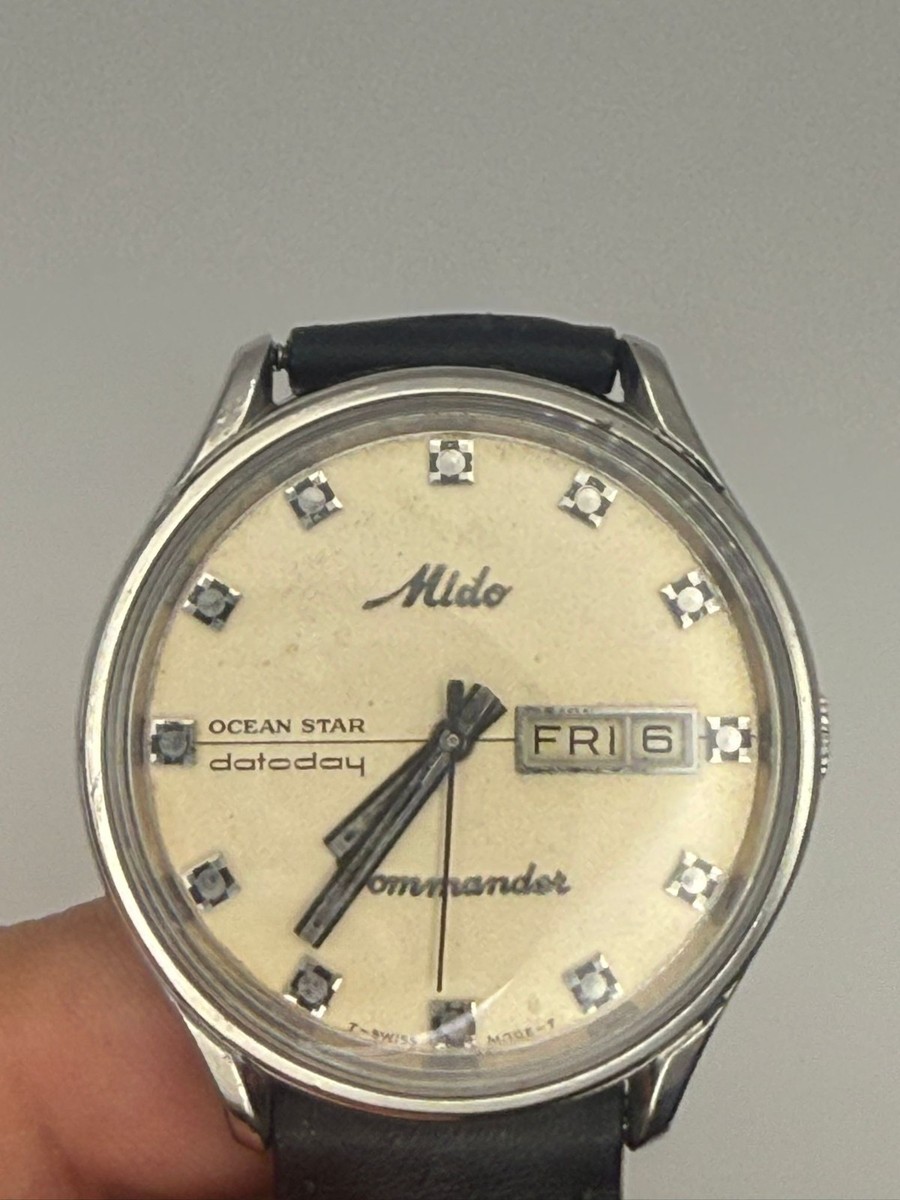 Vintage Mido Commander Ocean Star Datoday Mechanical 8225 Swiss