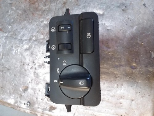BMW 3 SERIES COMBINATION SWITCH HEADLAMP SWITCH ON DASHBOARD, E46, 09/98-07/06 9