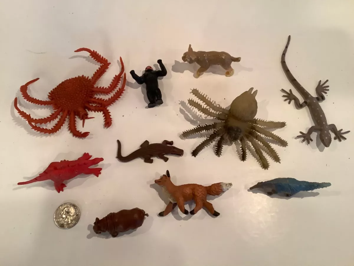Giant plastic on sale animals