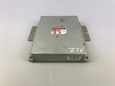 よっしー Into Zed Darkness: 1989 ZX7 Ninja, 1992 ZX11 Ninja - Rare