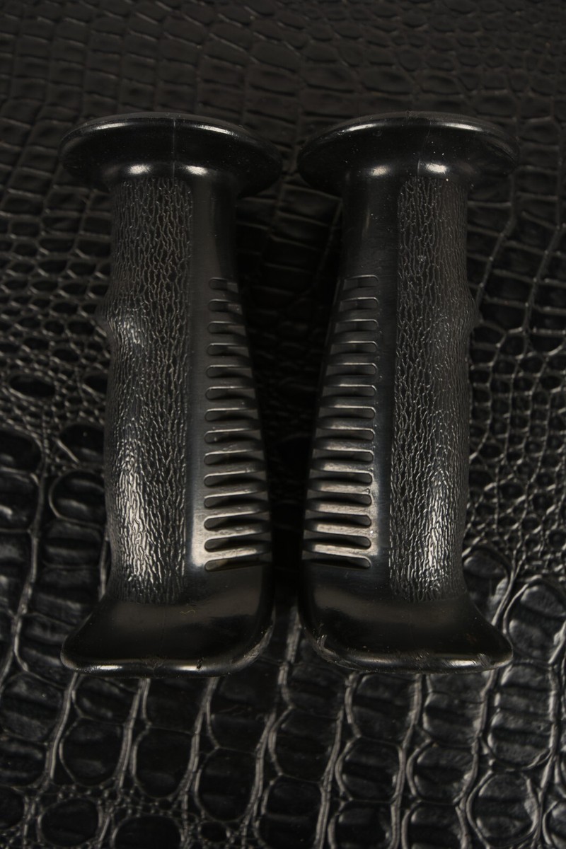 OGK 82-2A Cobra Grips Black Old School BMX Race, MCS, GT, Cruiser