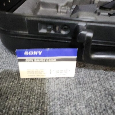 SONY Video 8 System Video Camera Hard Carry Case LCH-V50 NO KEY 12