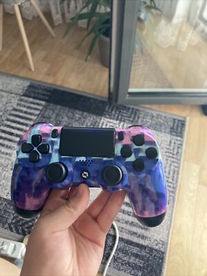 Sony PlayStation 4 500GB Spielkonsole - Schwarz (CUH-1004A)