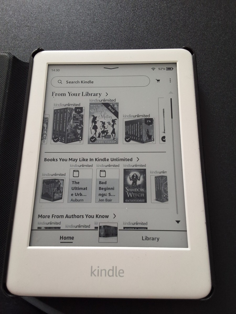 Amazon Kindle Paperwhite (10th Generation) 8GB, Wi-Fi - with