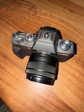 Fujifilm X-T200 Mit Objektiv XV 15-45mm, F3.5-5.6 Objektiv