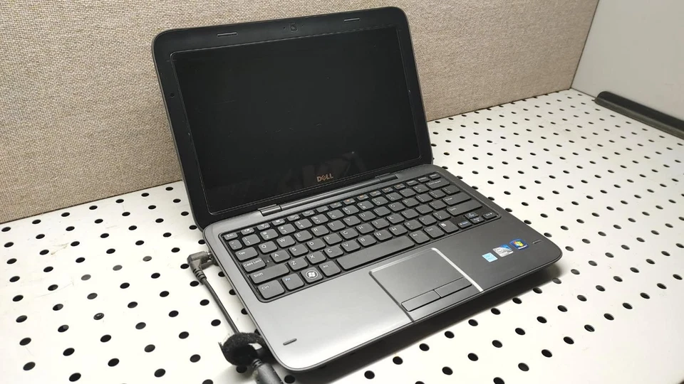 Dell Inspiron Mini Duo 1090 Intel Atom 1.66GHz 2GB RAM 320GB Touch Win 7 Pro + - Image 3 of 4