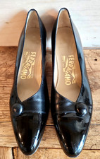 Salvatore Ferragamo Black Black Leather Pumps Size 6 AAA Womens Vintage 90s