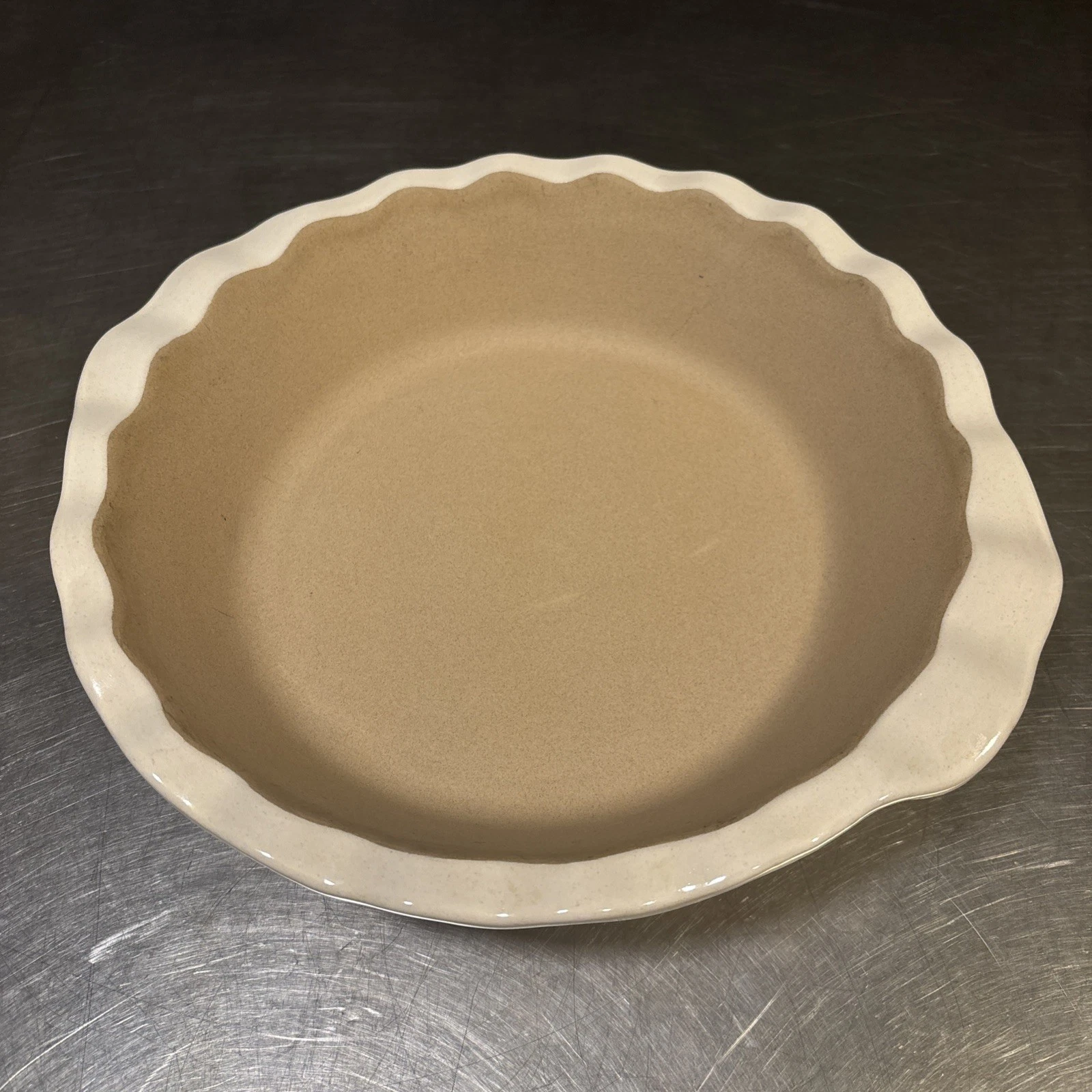 Pampered Chef 11” Ivory Pie Pan Stoneware