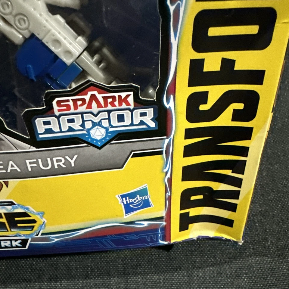 Transformers Cyberverse Power Of The Spark Cheetor y armadura de chispa Sea Fury  Foto 2 de 4