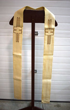 Stola bianca usata di Slabbinck con custodia (CU1611) Vestment Co.