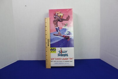 Hawk Classics Silly Surfers ''Hot Dogger Hangin Ten'' Plastic Assembly Kit #16011