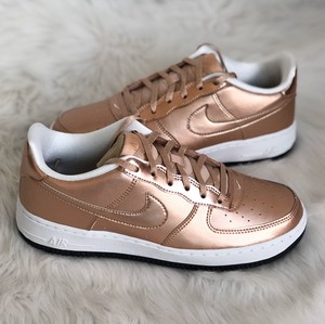 nike air force feminino cano baixo