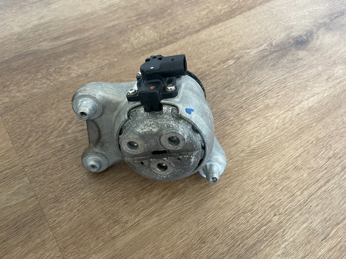 Mercedes-Benz C63s AMG W205 Engine Mount right side A2052408700 | eBay 