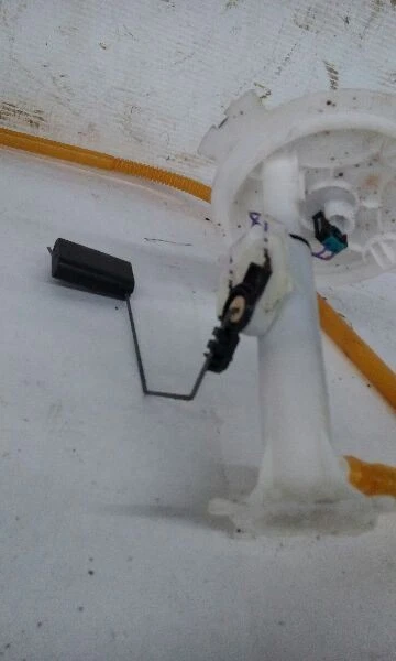 Jeep Grand Cherokee 2016 tanque de combustible unidad de envío Foto 3 de 4