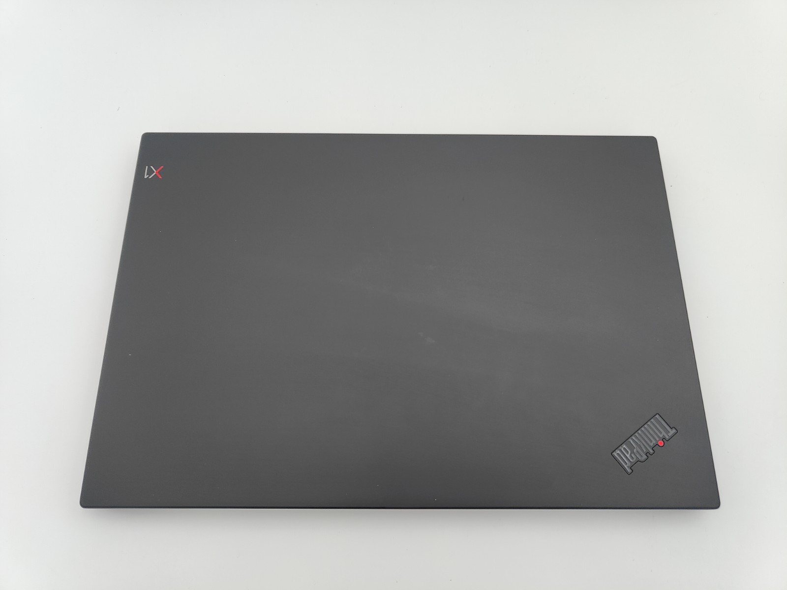 Lenovo ThinkPad X1 Extreme Gen 1 15.6, 15-Inch Laptop, with Intel Core i7 8th Gen., Windows 11 Pro