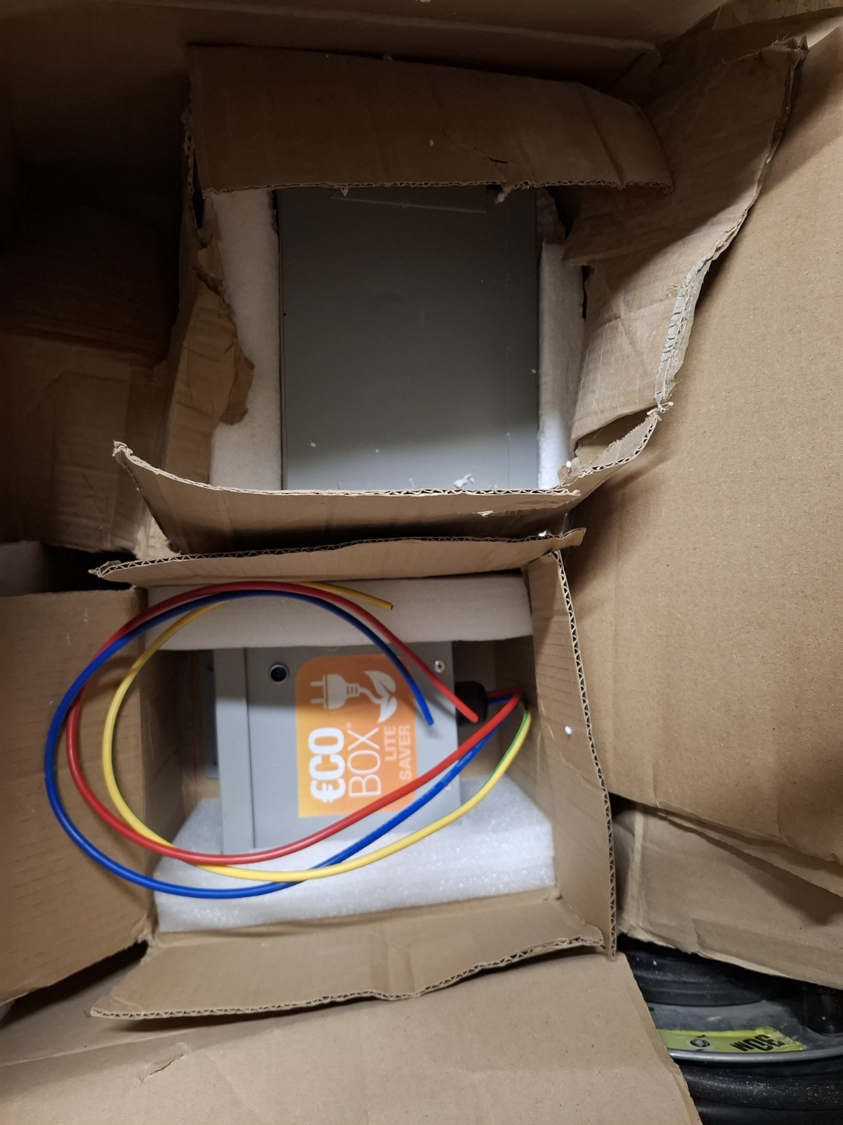 Lot de 2 batteries de condensateur pour réparer la motorisation du portail extérieur