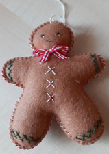 Lebkuchenmann hellbraun , 10,5 cm Länge zum Hängen - HANDARBEIT