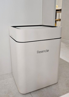 Reencle 20L Smart Sensor Trash Can   Automatic Touchless Bin, Beige + FEDEX