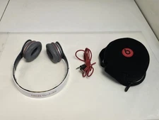 Headphones Beats by dr. dre Solo HD With Pouch