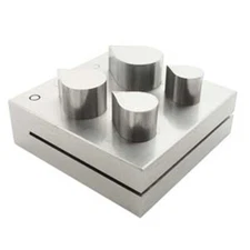 Disc Cutter With Four Punches For Teardrop Shapes 