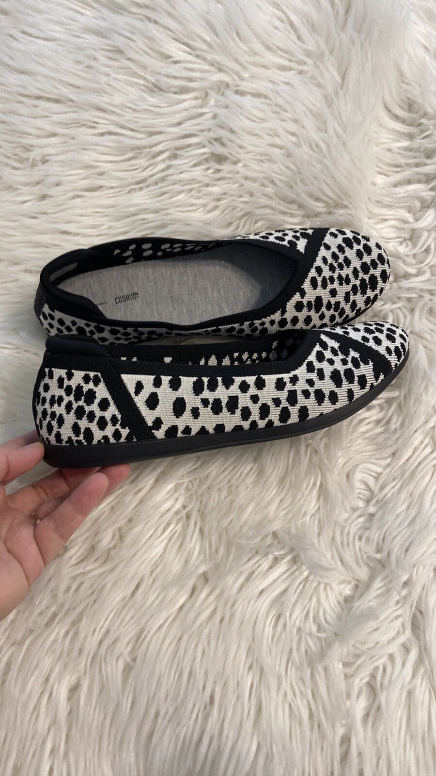 Ballerine Clarks bianche e nere con motivo audace taglia 11W nuove