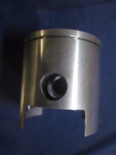 NOS 09-710 Piston Kit std size Polaris 440 Sport Trail Transport Long Track TX-C - Picture 2 of 2