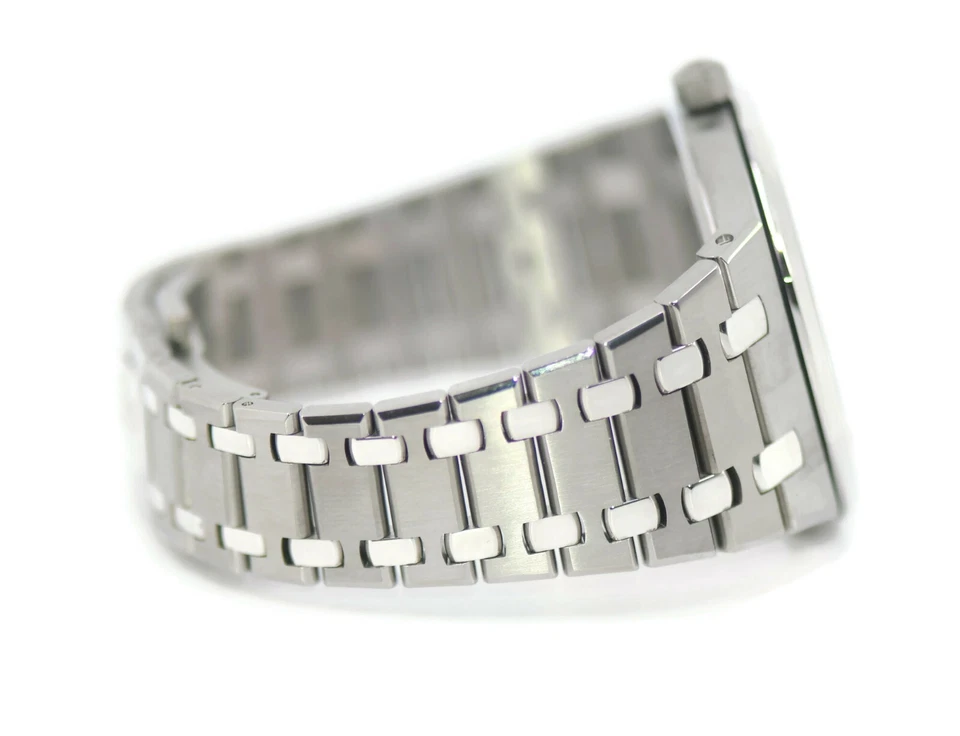 Reloj Audemars Piguet Royal Oak Jumbo Platino/Titanio 15202IP Foto 3 de 4