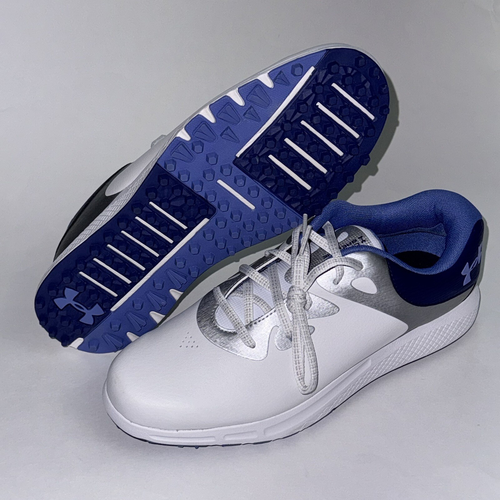 Women&rsquo;s Size 10 Charged Breathe Spikeless 🔥
