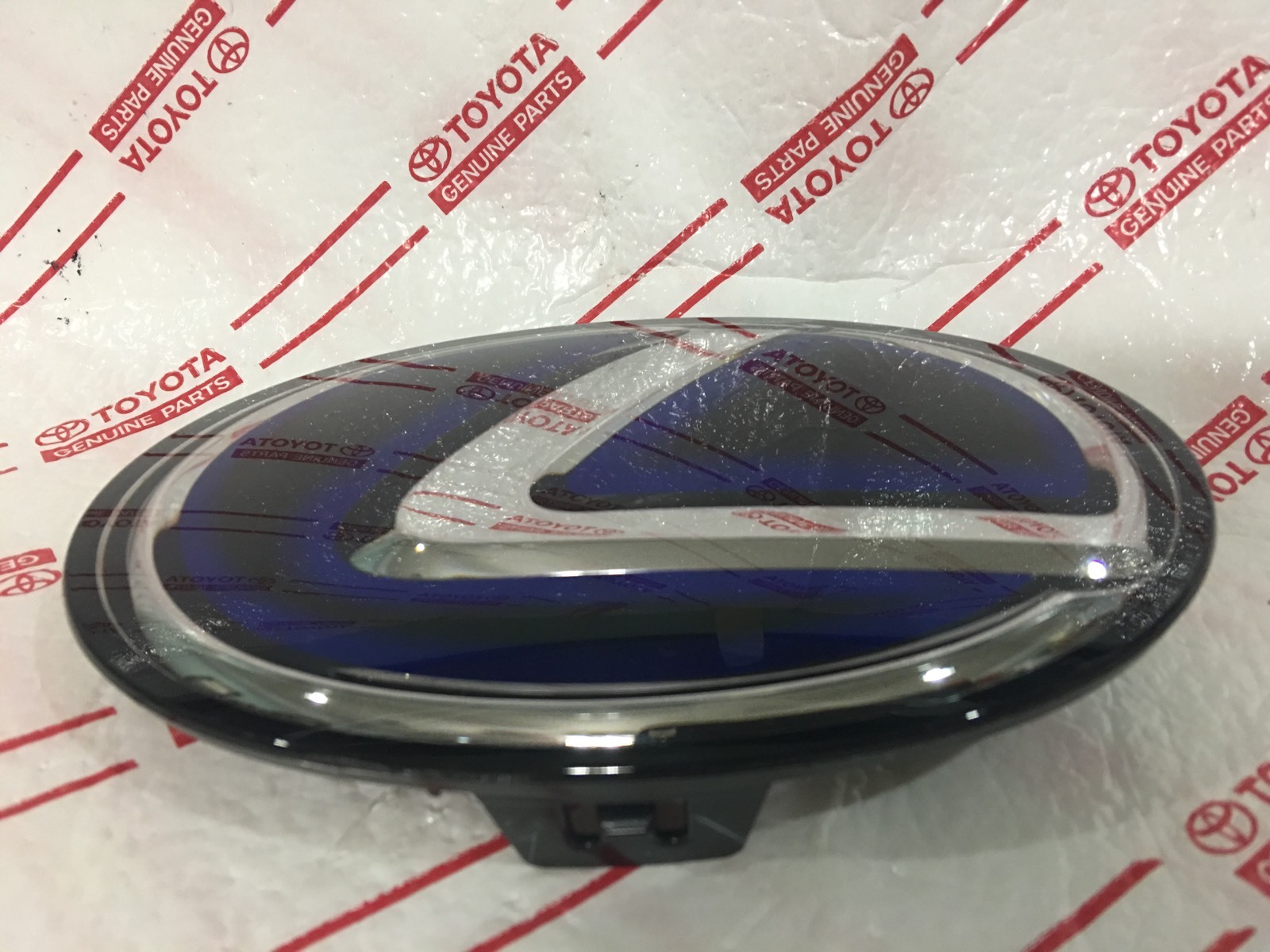 LEXUS RX450H HYBRID GRILL EMBLEM OEM BLUE FRONT GRILLE RX350 ES300H