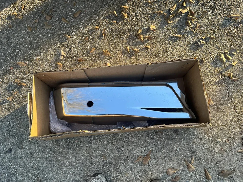 2015-2020 Ford 150 driver/extremidade do para-choque traseiro esquerdo (cromo) com furo do sensor. - Imagem 4 de 4