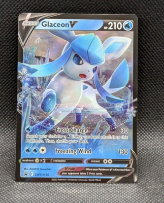 Glaceon V SWSH196 Ultra Rare Black Star Promo Pokemon Card Near Mint