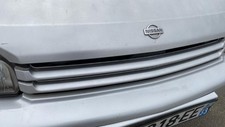 Calandre Nissan PRAIRIE