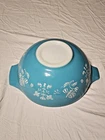 Vintage Pyrex Cinderella Needlepoint Blue Bowl
