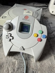 Sega Dreamcast Console BUNDLE HKT-3020 w/ OEM controllers, VMU Memory! Excellent