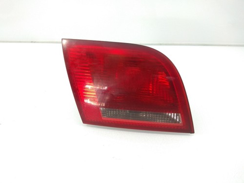 8P4945093B scheinwerfer hinten links AUDI A3 8P 2003 2152460