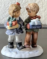 Berta Hummel Santas Little Helpers Figurine Boy Girl 3.5 Inch Christmas Presents