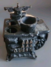 Minature QUEEN Cast Iron Stove Dollhouse 1 Pot