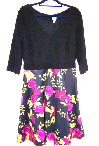 PLENTY Tracy Reese Fit & Flare Dress Women 10 Black V-Neck Bodice Floral Skirt