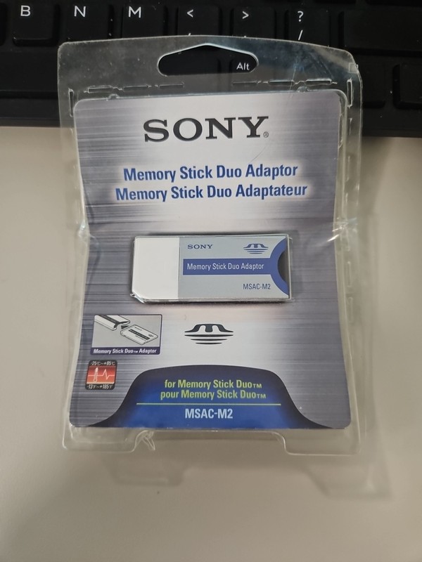 sony memory stick duo adapter  NIB