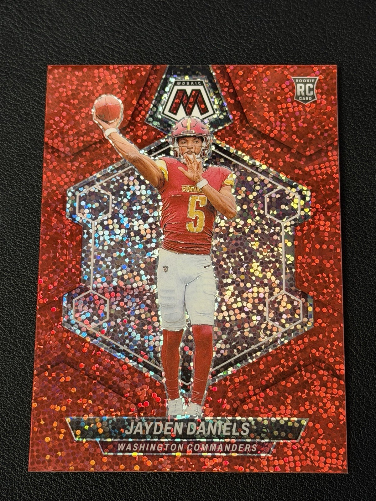 2024 Panini Mosaic Football- Rookies Jayden Daniels #302 Red Sparkle Prizm (RC)