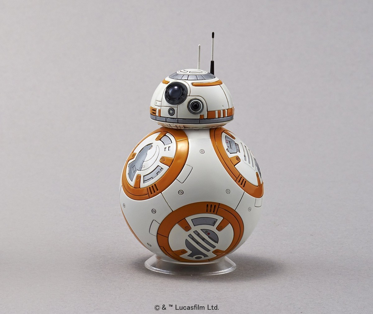 Bandai Star Wars BB-8 & R2-D2 BB8 R2D2 1/12 scale The Force Bandai Star Wars BB-8 & R2-D2 BB8 R2D2 1/12 scale The Force